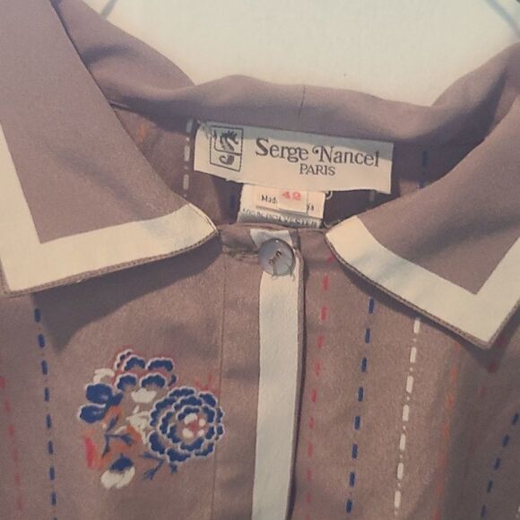 Ladies Serge Nancel Paris Blouse Tan With Stripe And Floral Design - Picture 5 of 9